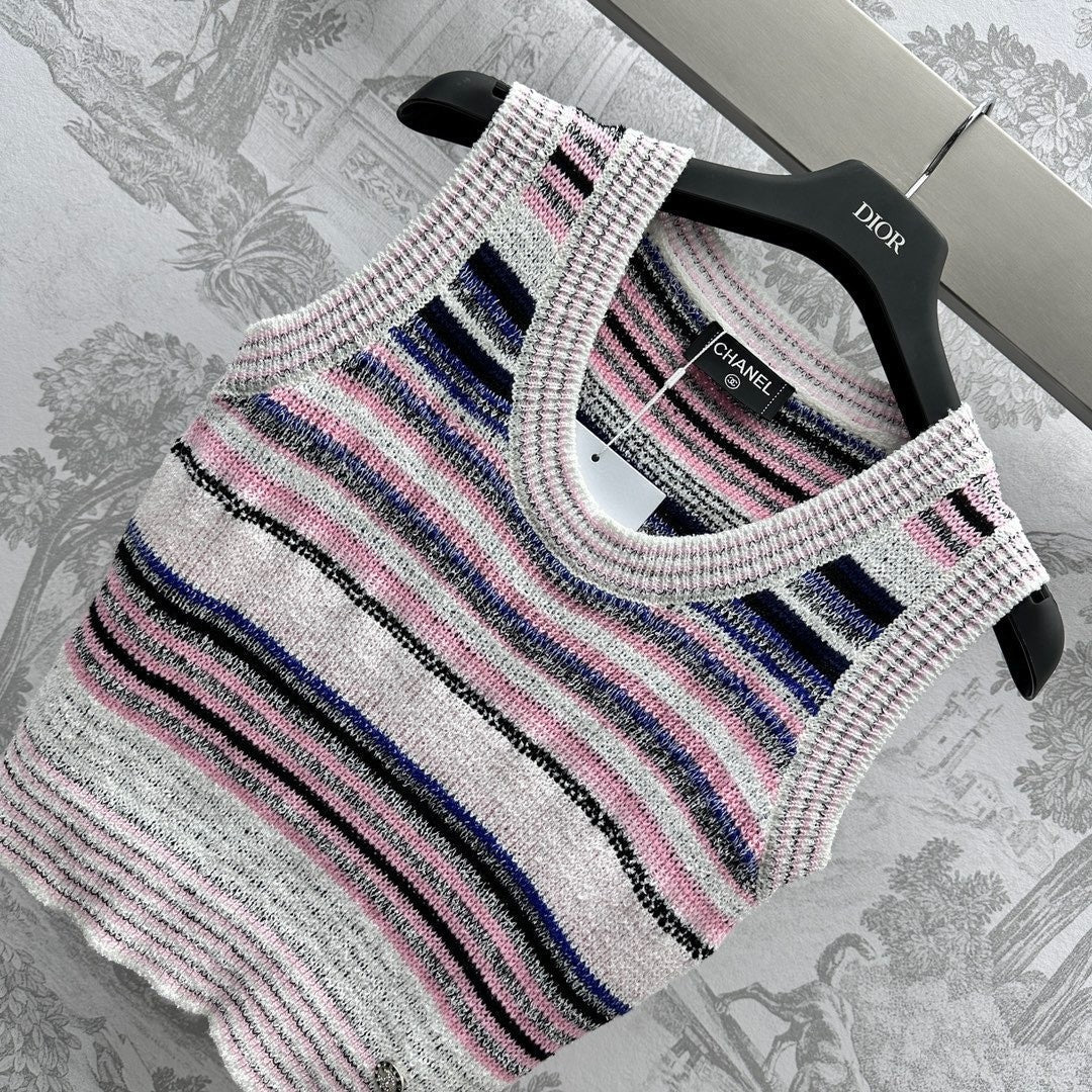 0528 Striped mismatched color knitted vest