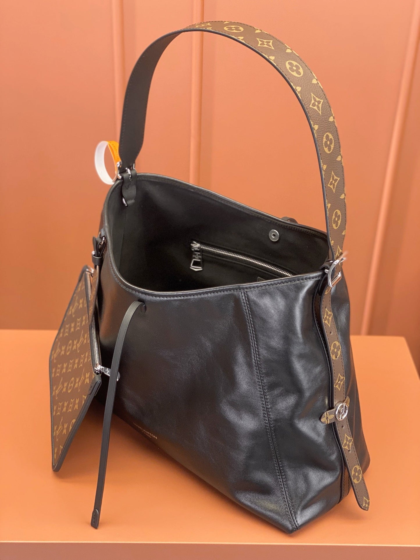 0528 CarryAll MM H27