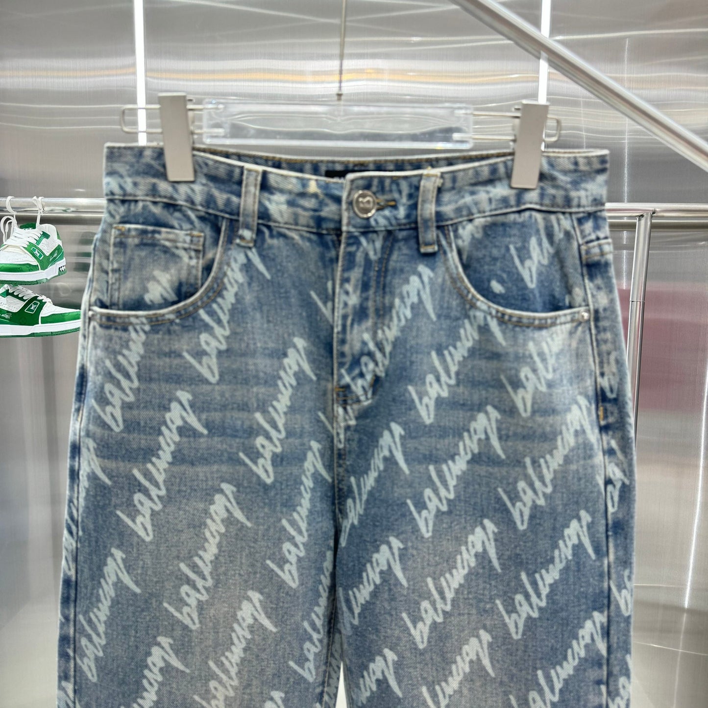 0617 New cargo style printed jeans