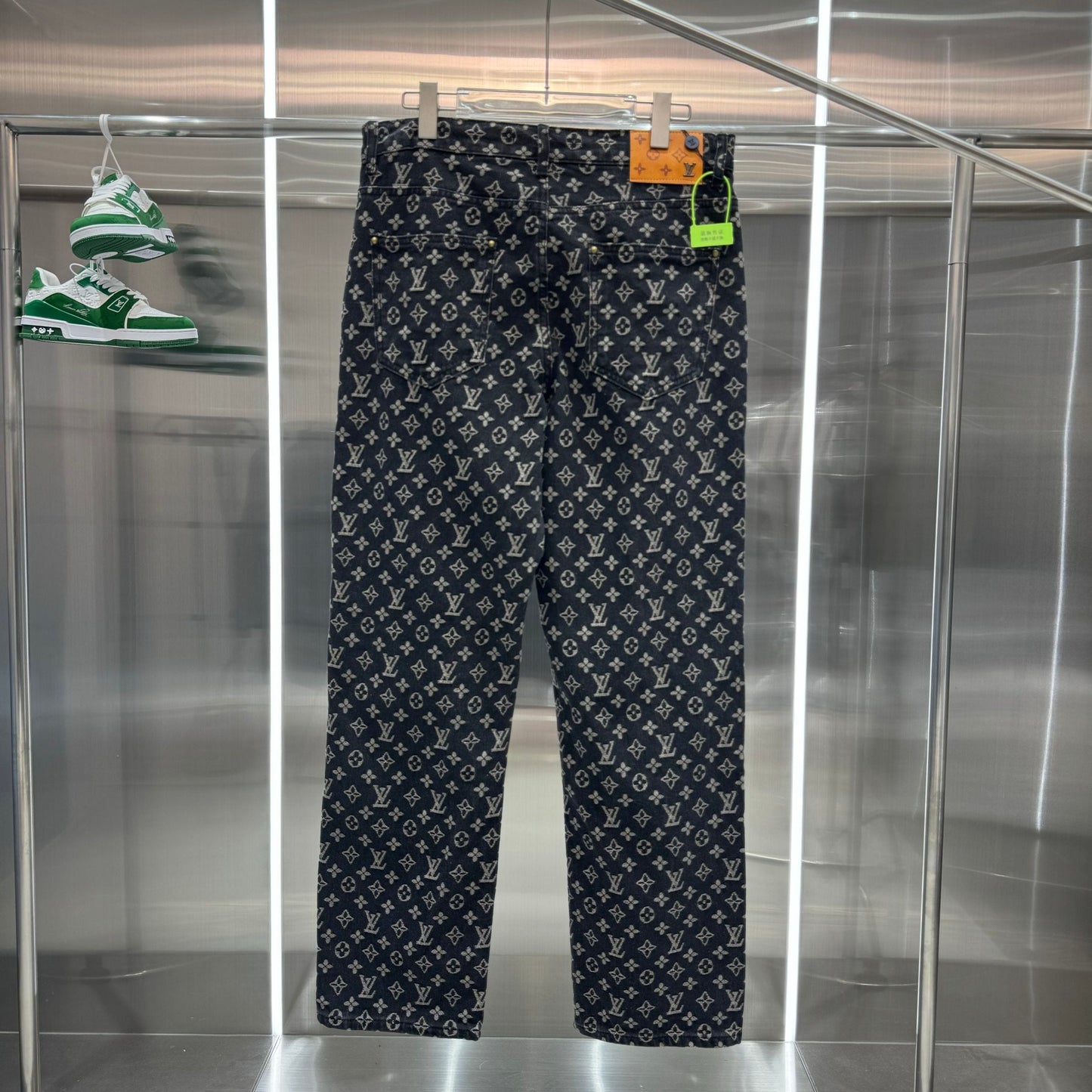 0617 New cargo style printed jeans