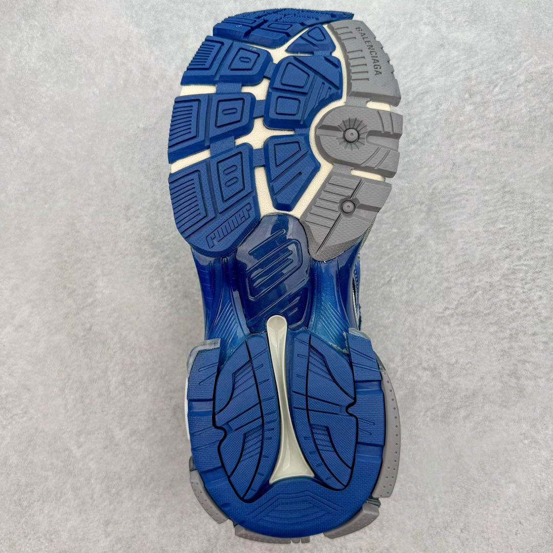 0722 New design running shoes