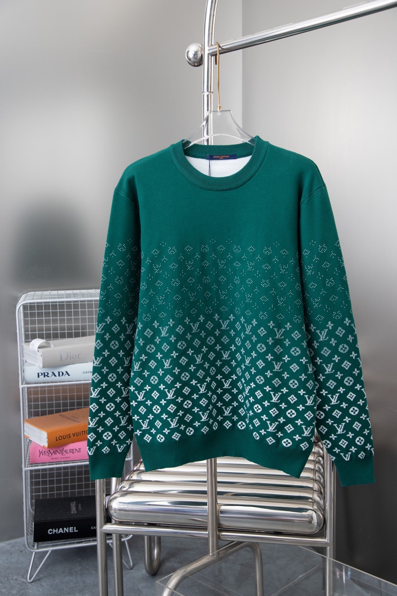 0818 New autumn and winter color matching sweater