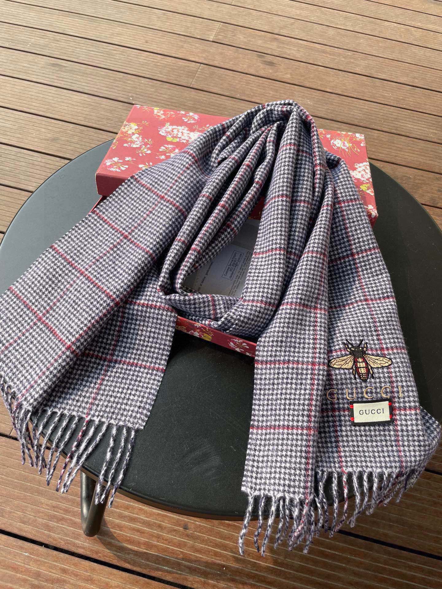 1002 Classic Soft and Comfortable Scarf