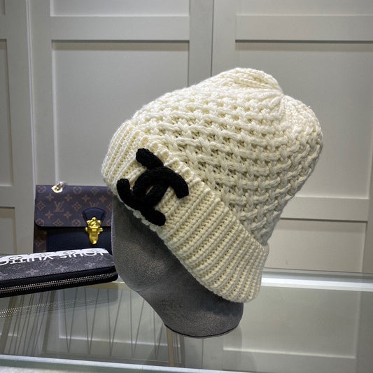 1007 Exquisite high quality knitted hat