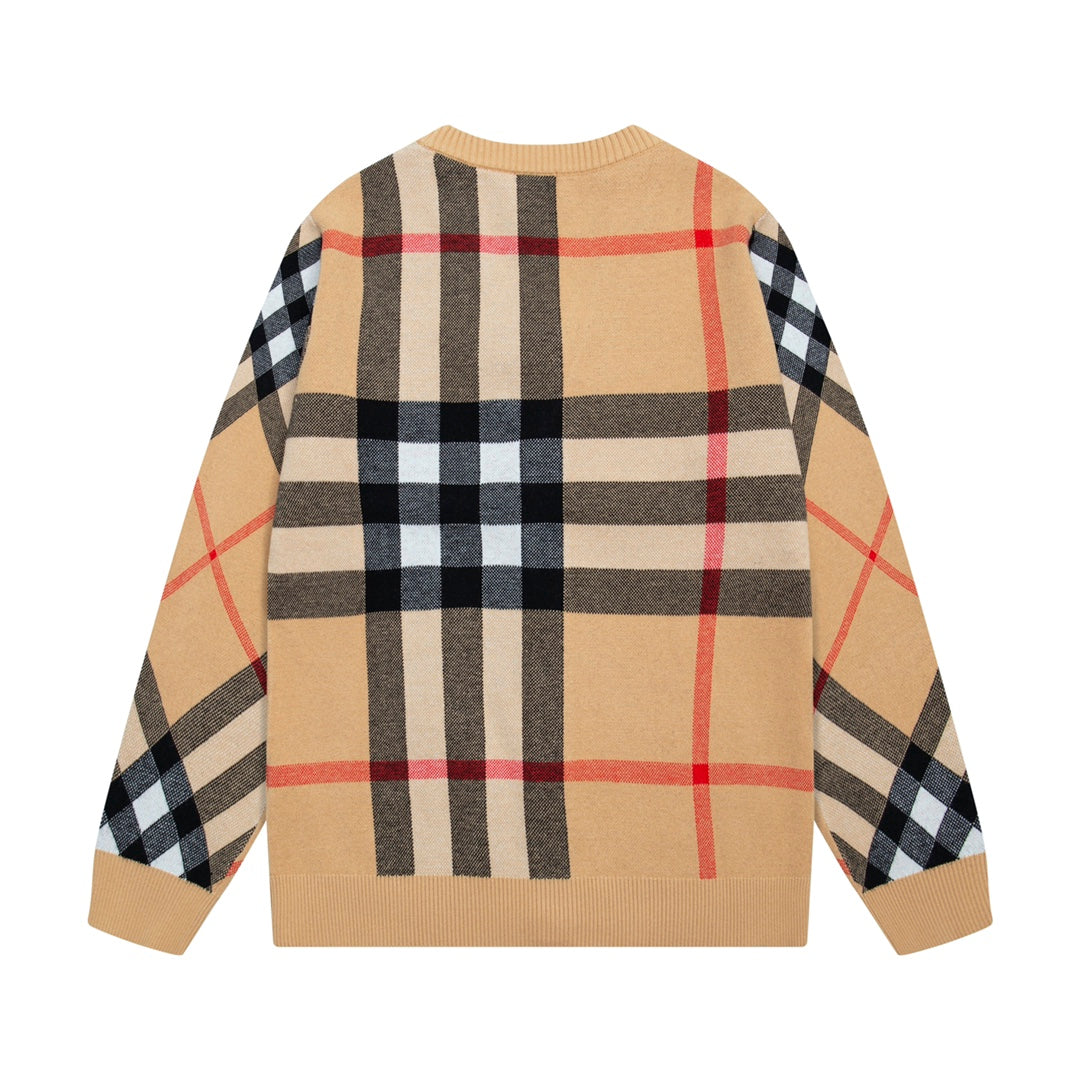 1014 Color-matching plaid zip-up sweater