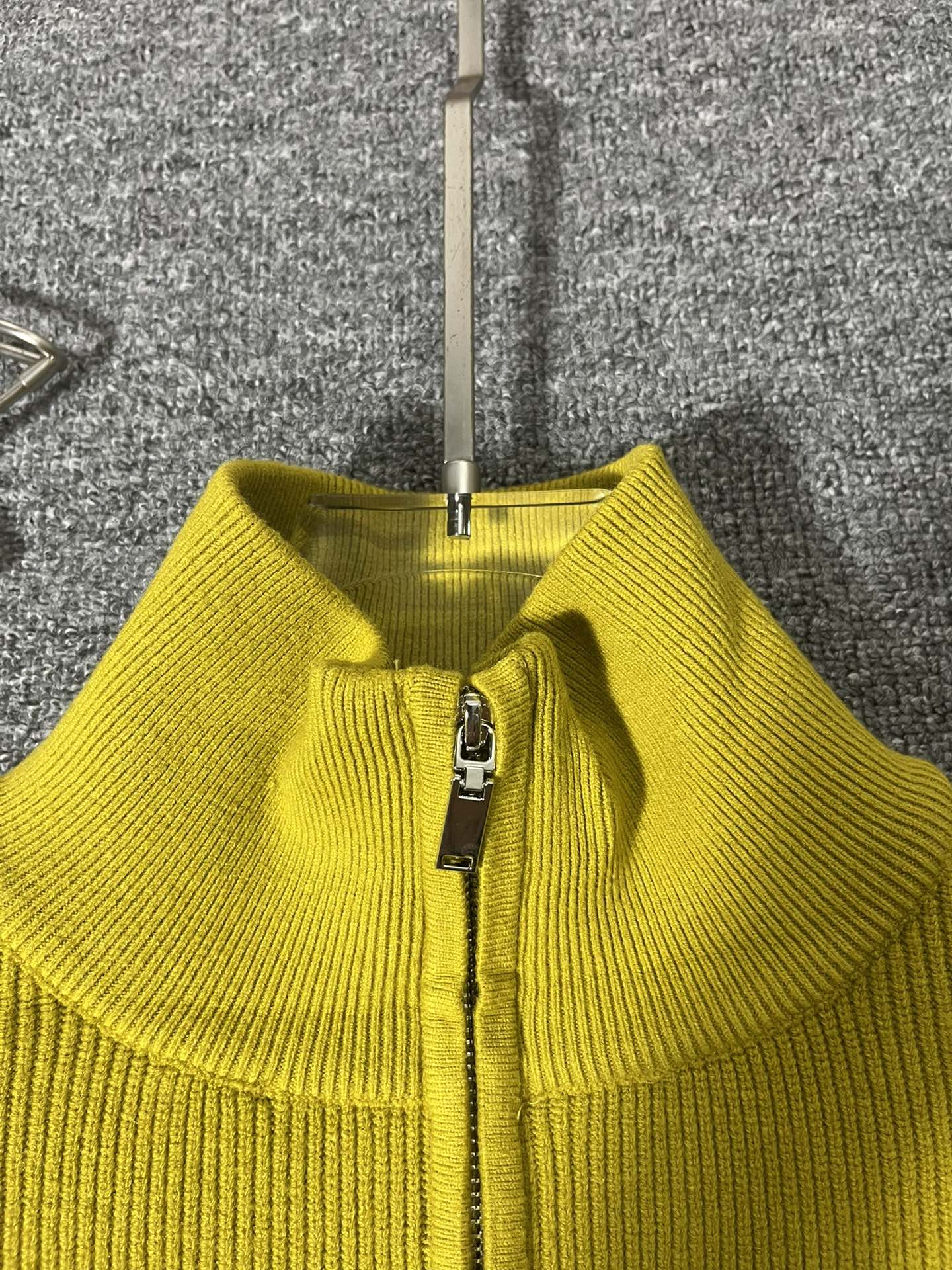 1021 High quality turtleneck design skin-friendly wool sweater