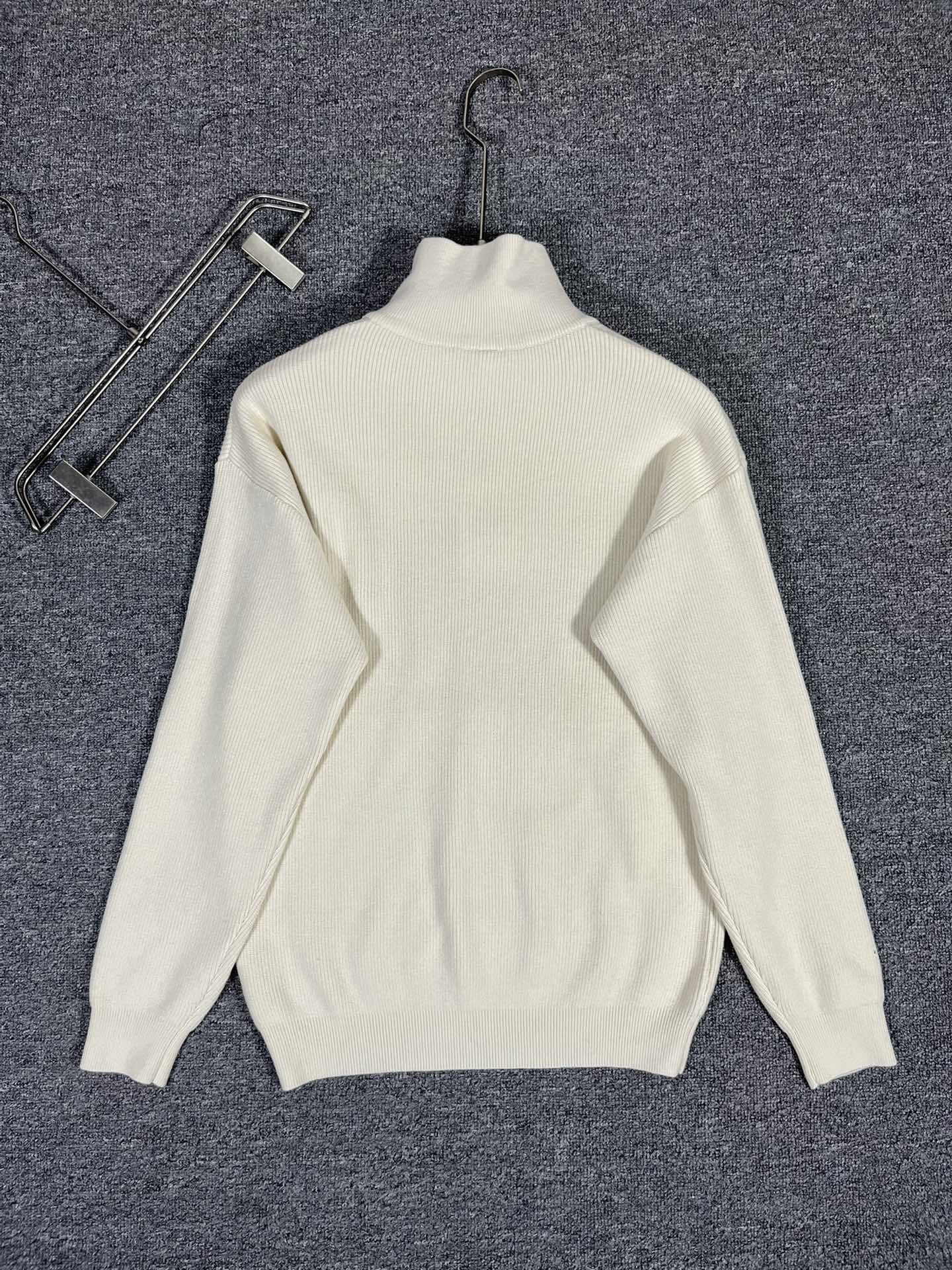 1021 High quality turtleneck design skin-friendly wool sweater