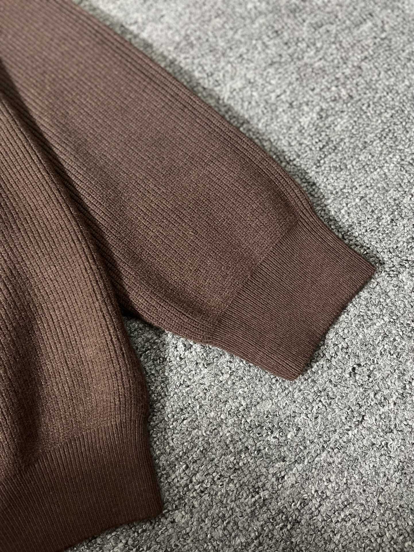 1021 High quality turtleneck design skin-friendly wool sweater