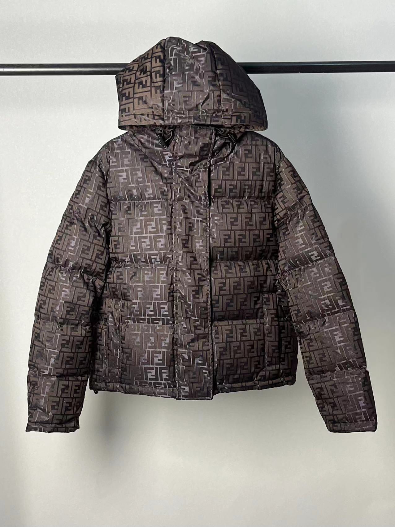 1021 New jacquard hooded down jacket