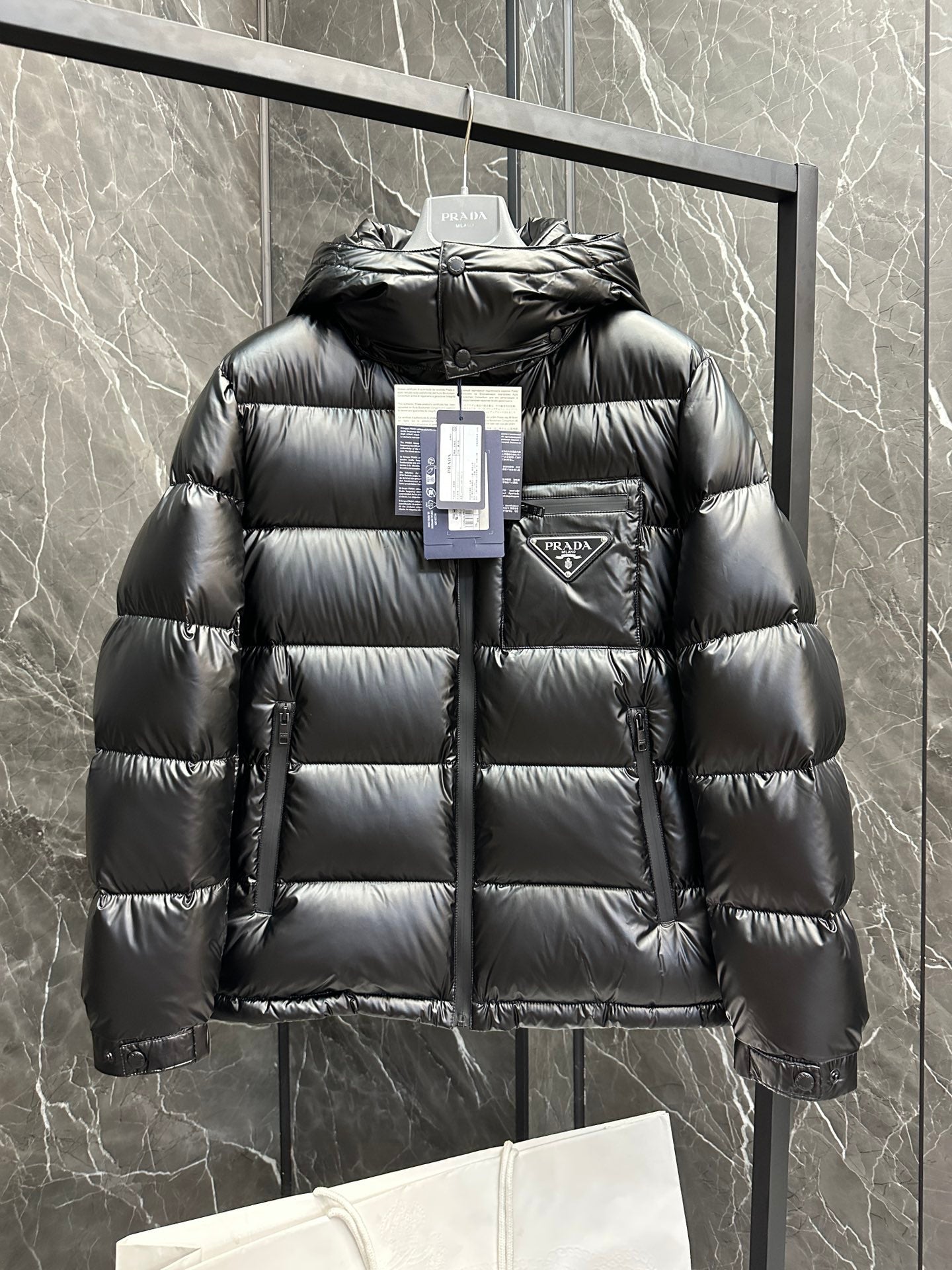 1021 New black techno-leather down jacket