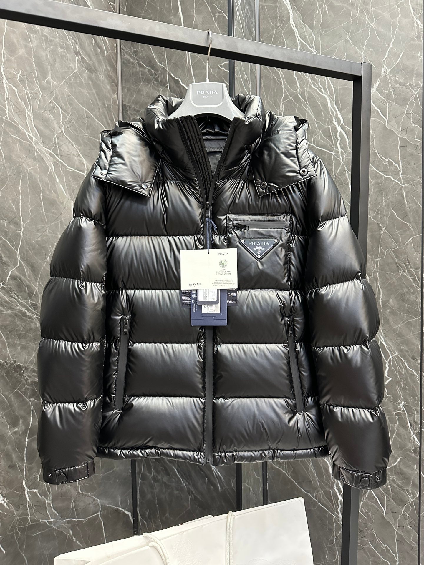 1021 New black techno-leather down jacket