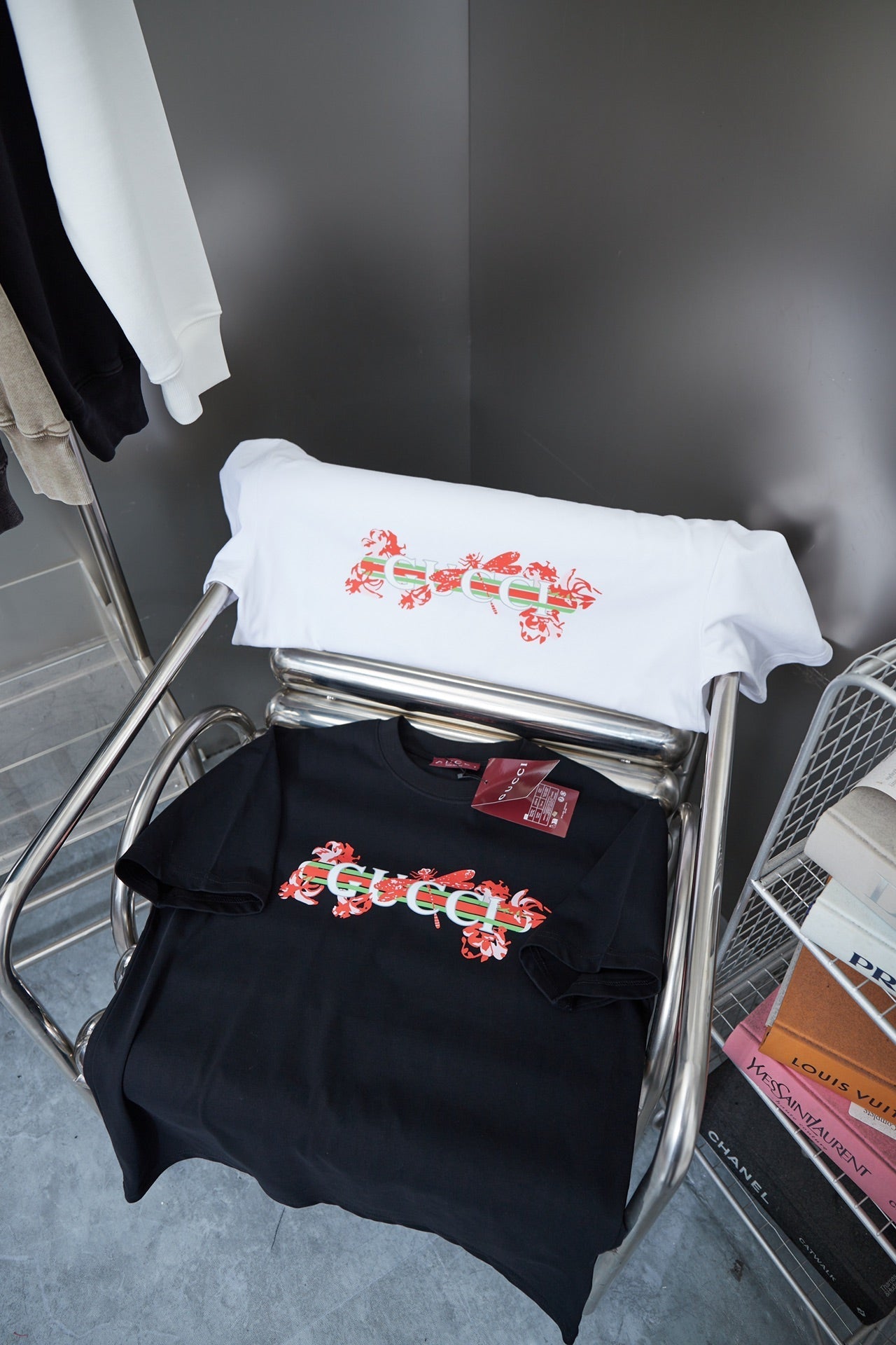 1203 New letter logo printing T-shirt