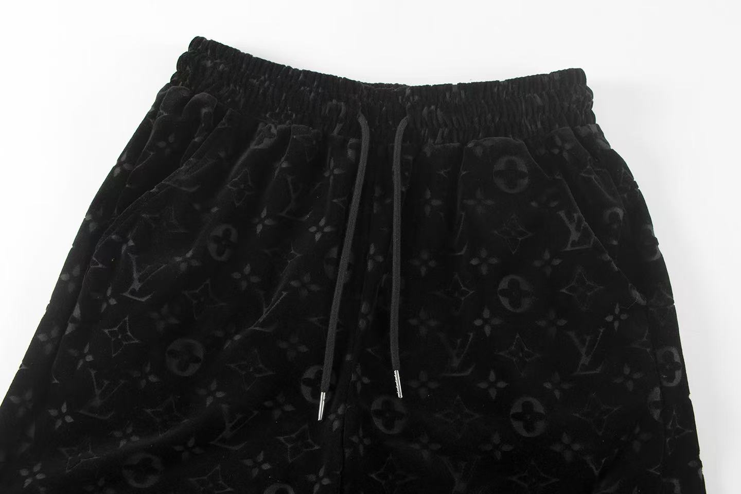 250212 New soft jacquard velvet shorts