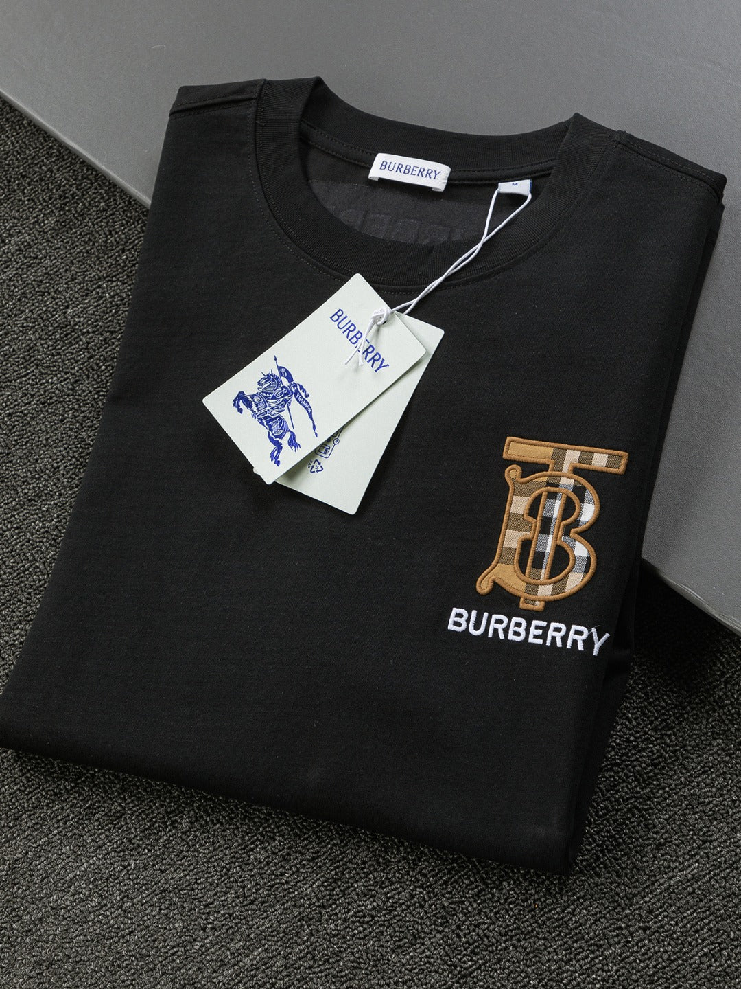 250212 New high quality monogram embroidered T-shirt