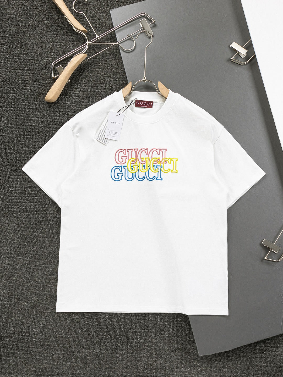 250212 New high quality red, blue and yellow T-shirt