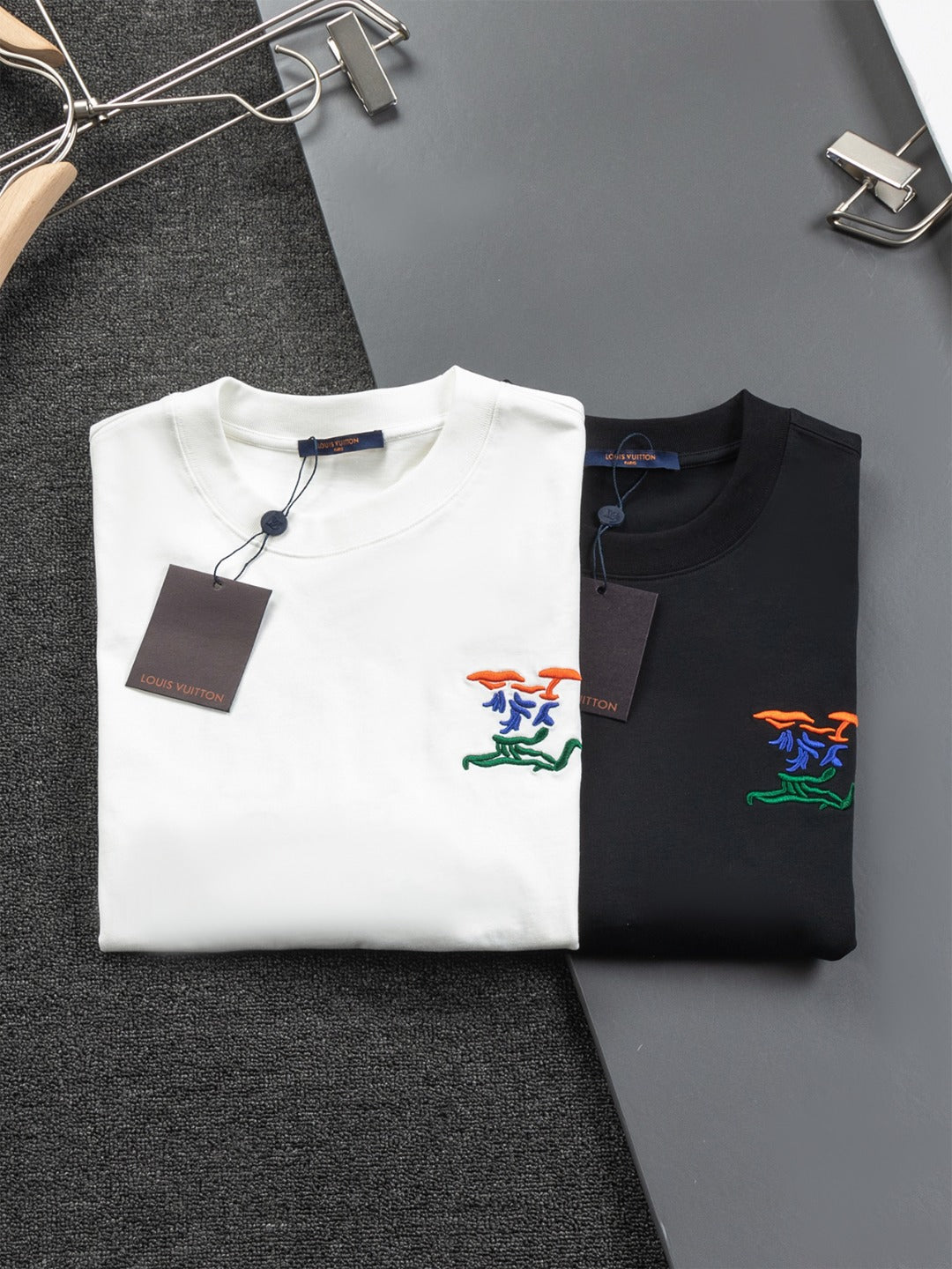 250212 New personalized rainbow print T-shirt