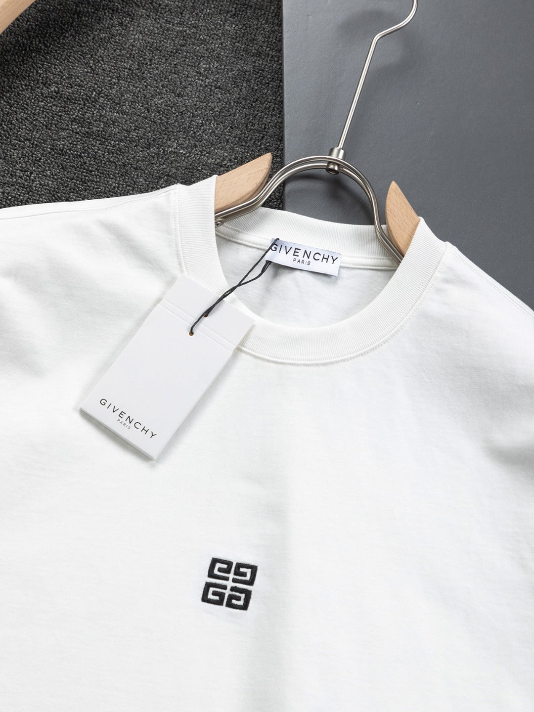 250212 New high quality embroidered T-shirts