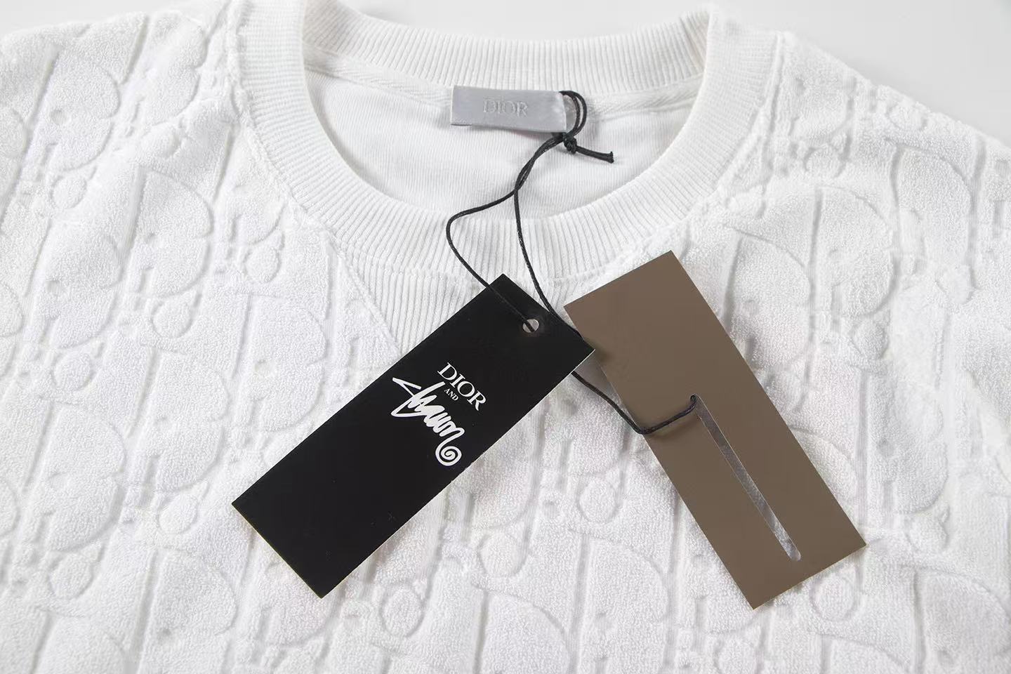 250218 New high quality flocking full logo knit T-shirt